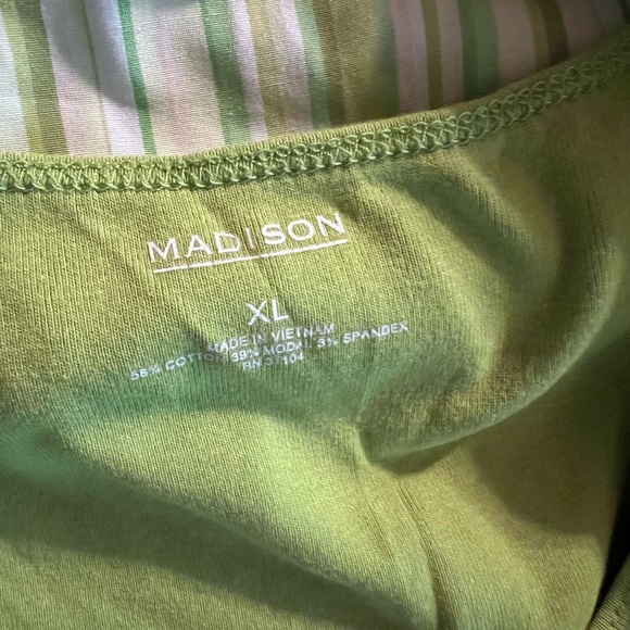 Womens 2 piece top both size xl - Picture 5 of 5